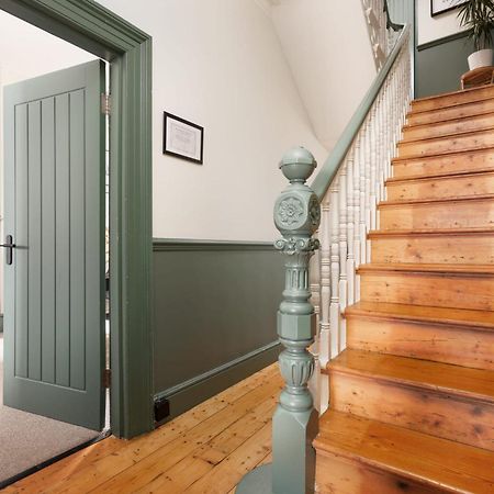 New Luxury For 2024 - Central Plymouth House - Sleeps 10 - Access To Plymouth Town - Close To The Barbican - Pets Welcome - Parking Available - By Luxe Living By Sophia Zewnętrze zdjęcie