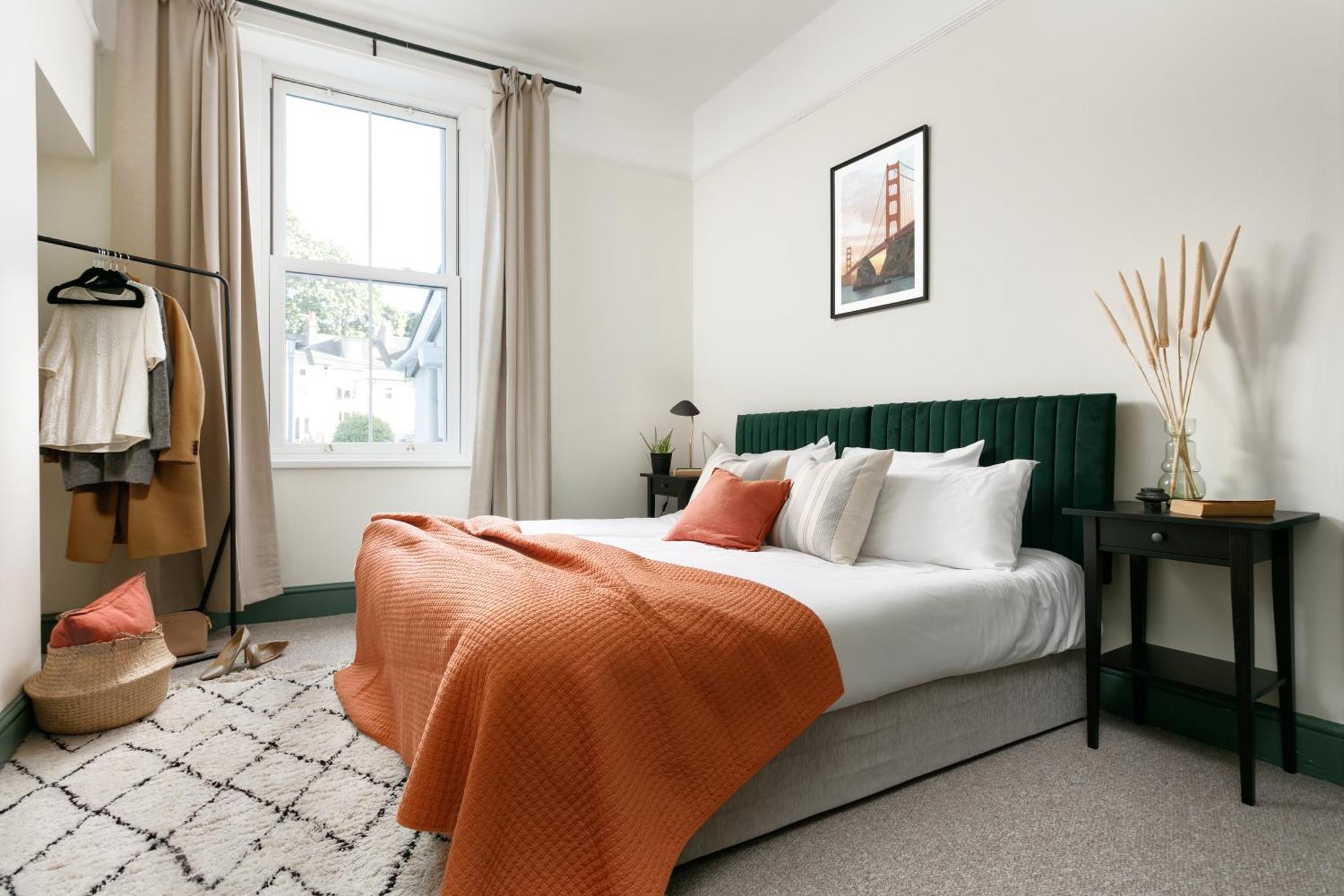 New Luxury For 2024 - Central Plymouth House - Sleeps 10 - Access To Plymouth Town - Close To The Barbican - Pets Welcome - Parking Available - By Luxe Living By Sophia Zewnętrze zdjęcie